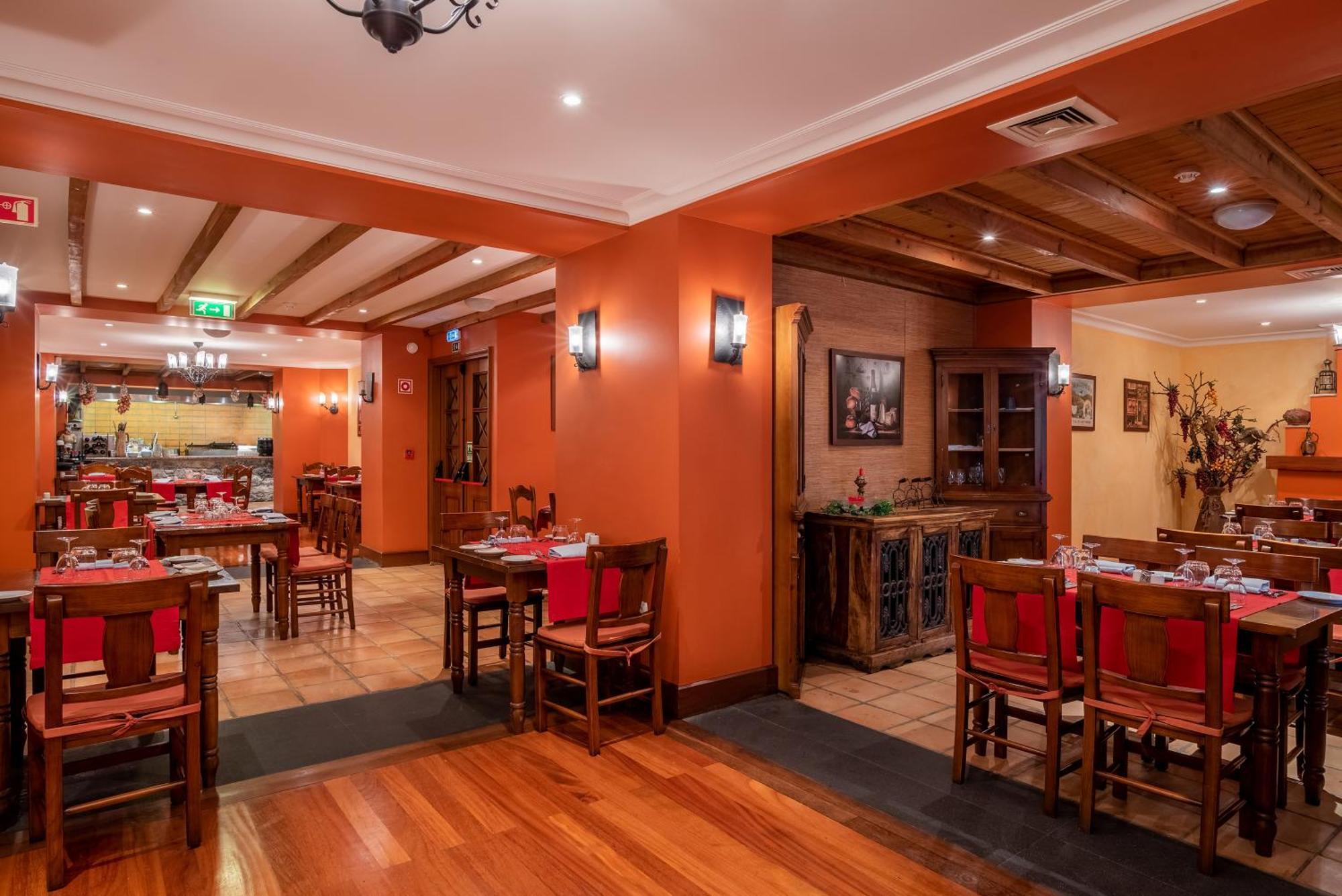 פונשל Pestana Miramar Garden & Ocean Hotel מראה חיצוני תמונה
