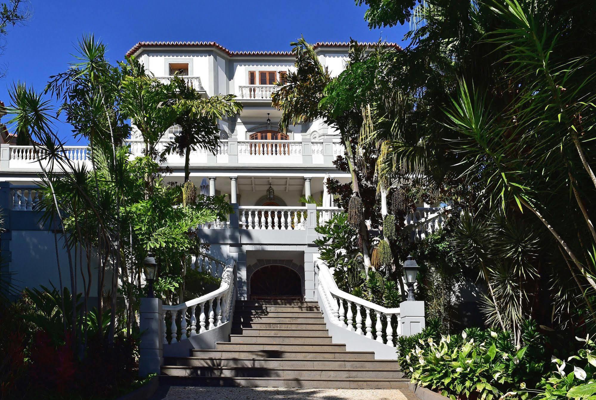 פונשל Pestana Miramar Garden & Ocean Hotel מראה חיצוני תמונה